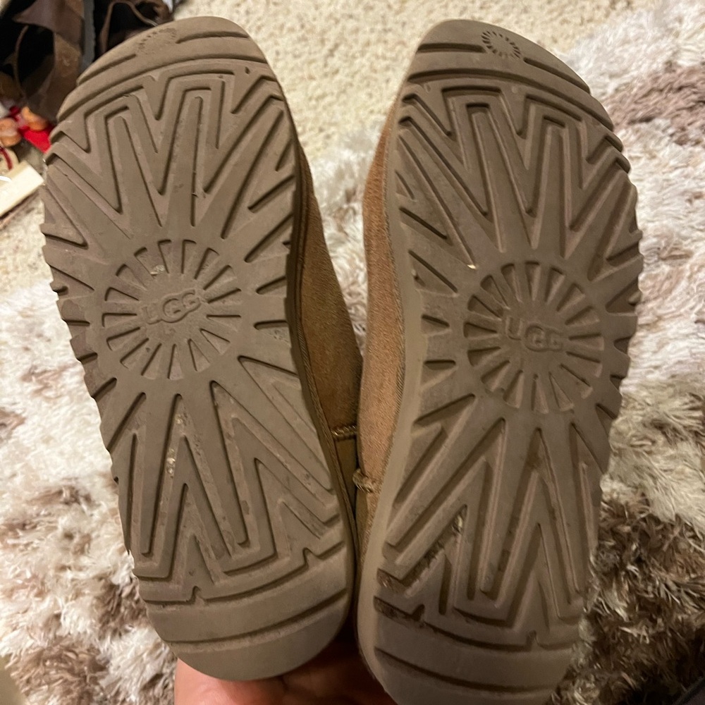 Bailey Bow Uggs - image 3